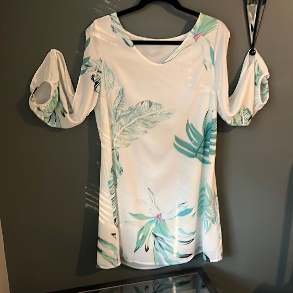 Women’s Summer Floral Size Large Dress